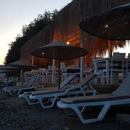 Tas Ev Suites Aparthotel
