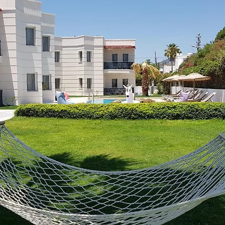 Tas Ev Suites Aparthotel *