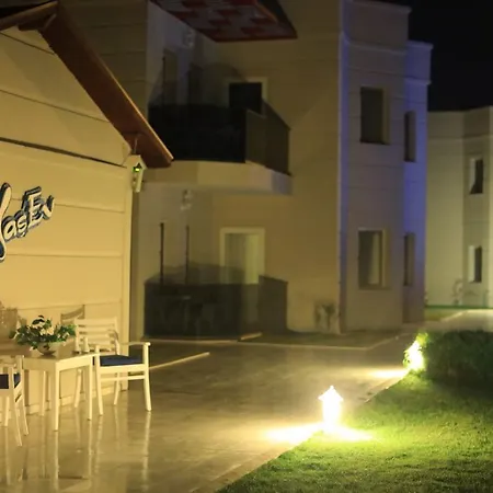 Tas Ev Suites Aparthotel