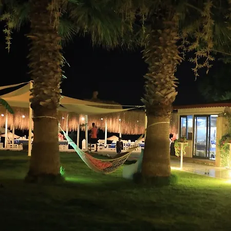 Tas Ev Suites Aparthotel